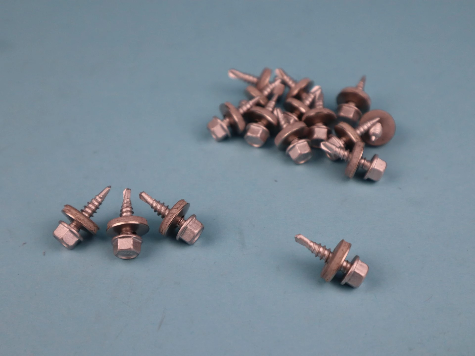 Bohrschrauben mit Dichtung