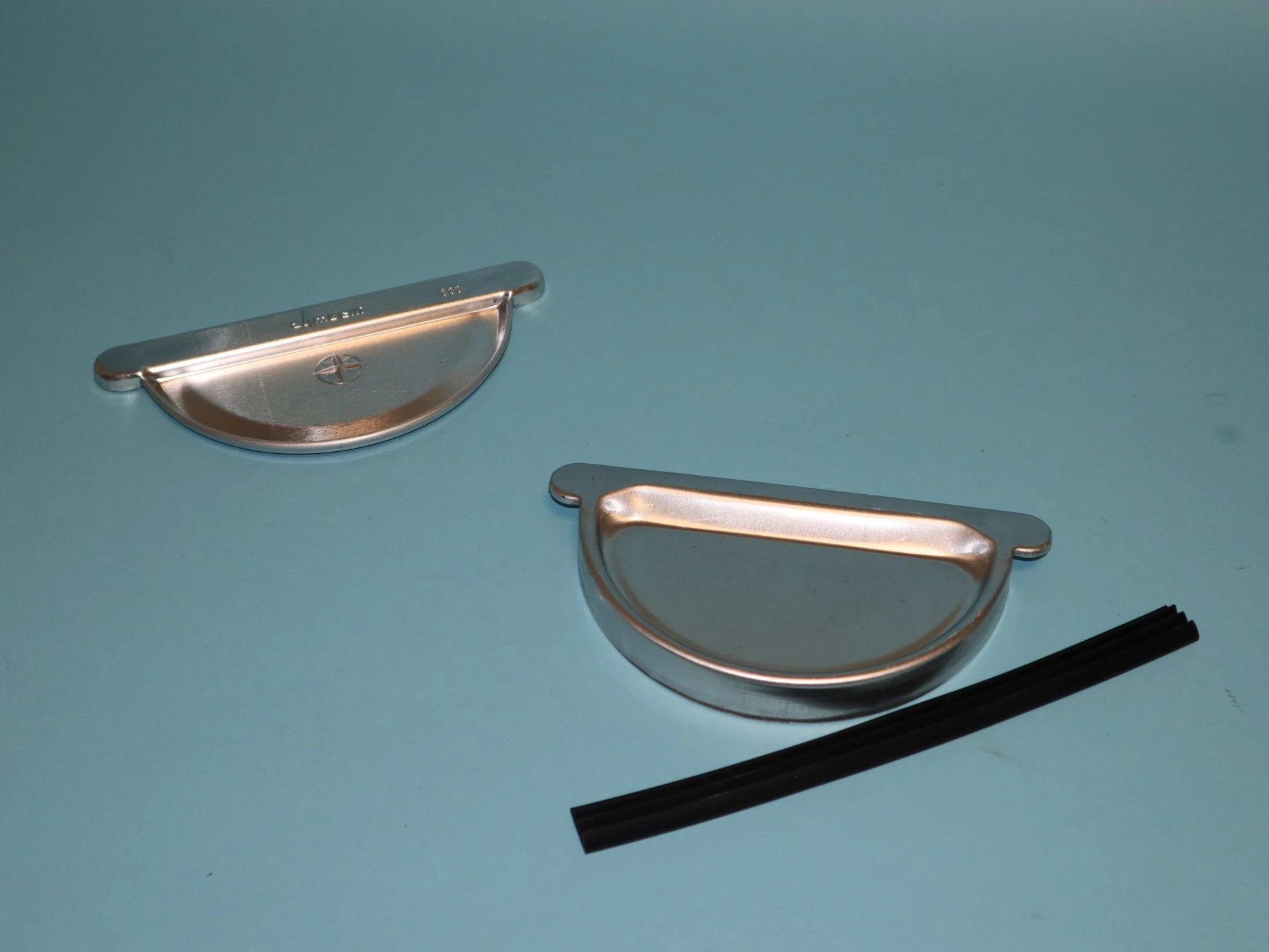 Dachrinnenboden Aluminium in verschiedenen Ausführungen