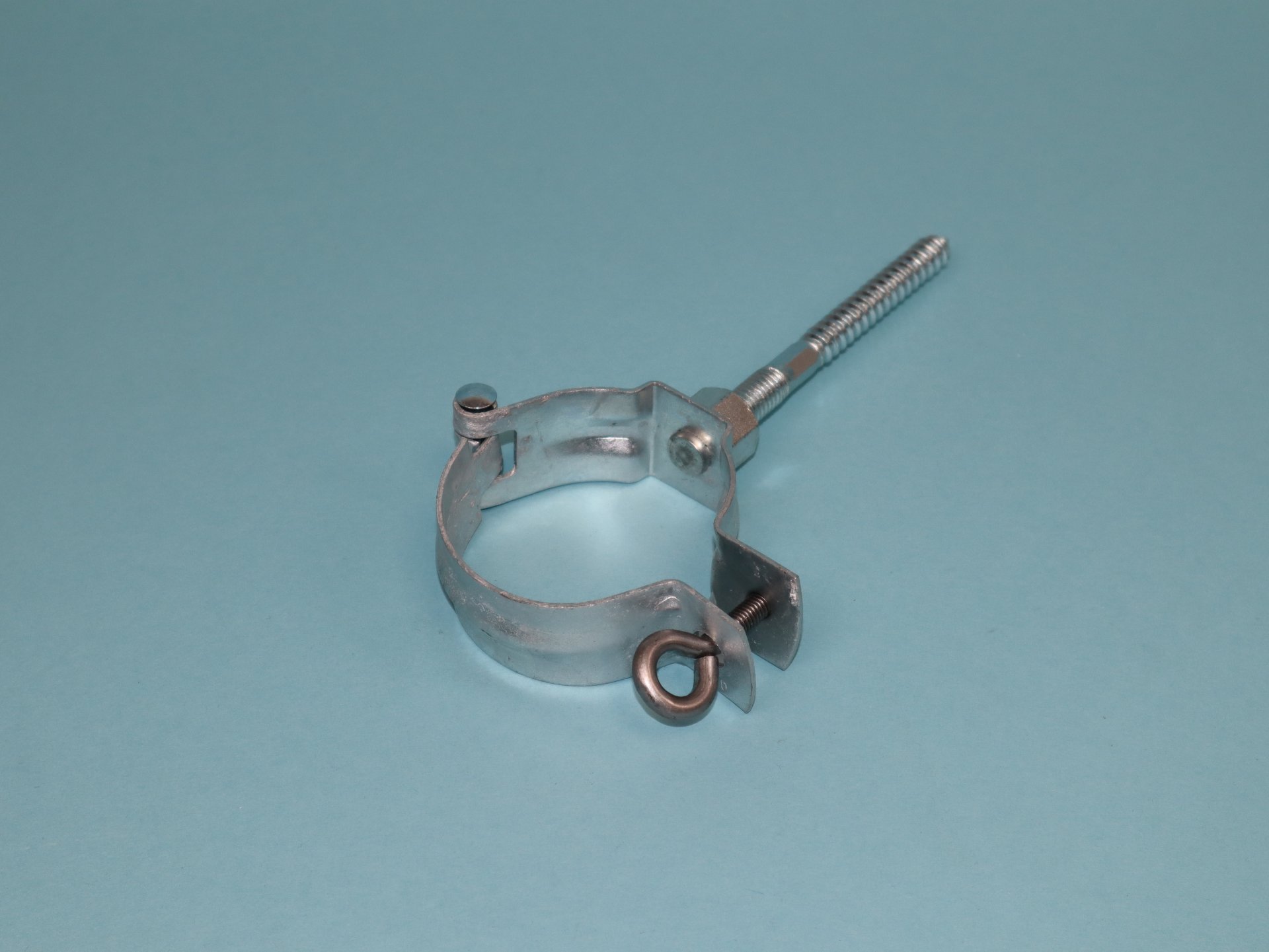 Fallrohrschelle verzinkt mit Schraubstift Fallrohrschelle verzinkt mit Schraubstift