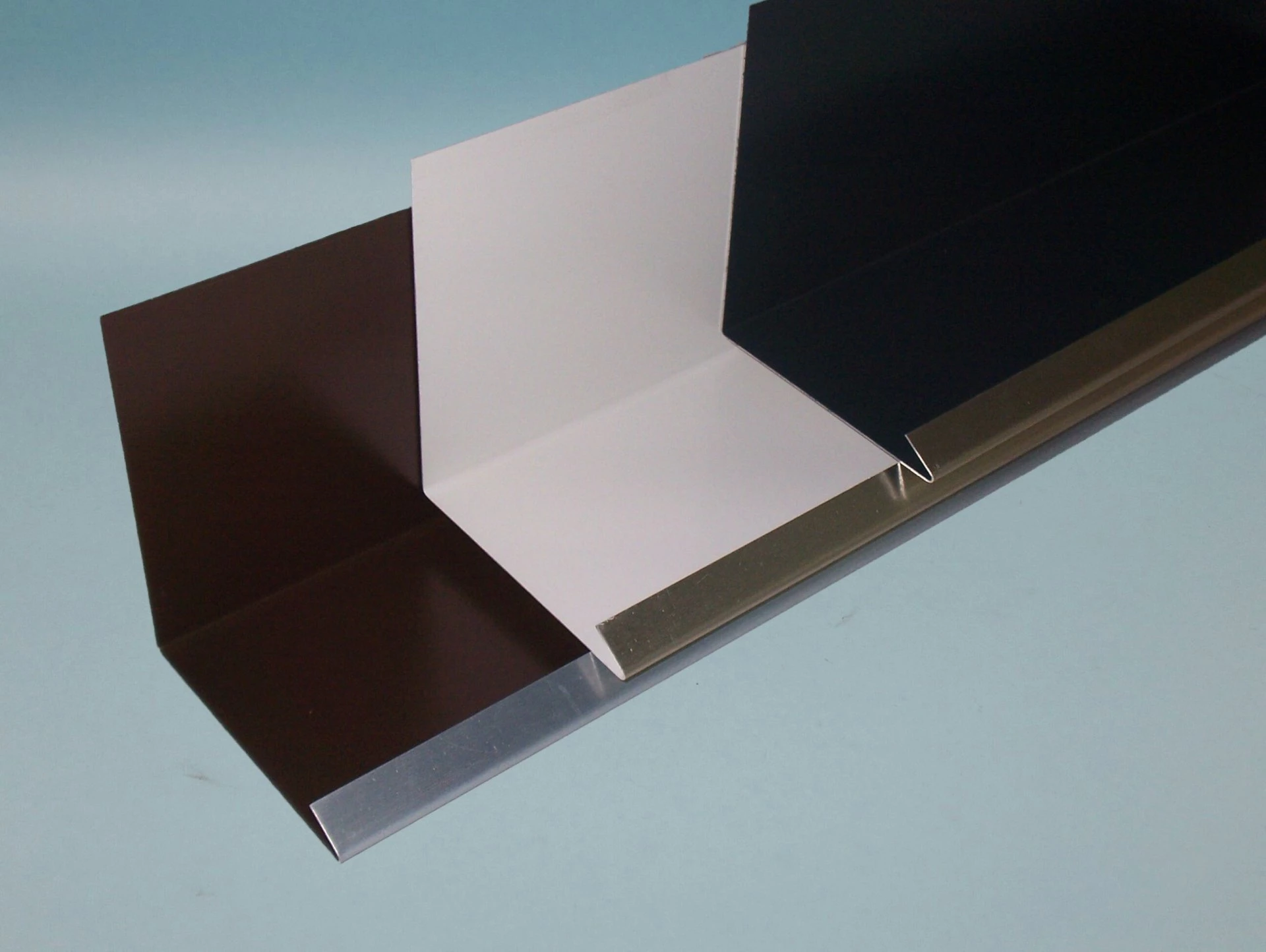 Muster Wandanschlussblech