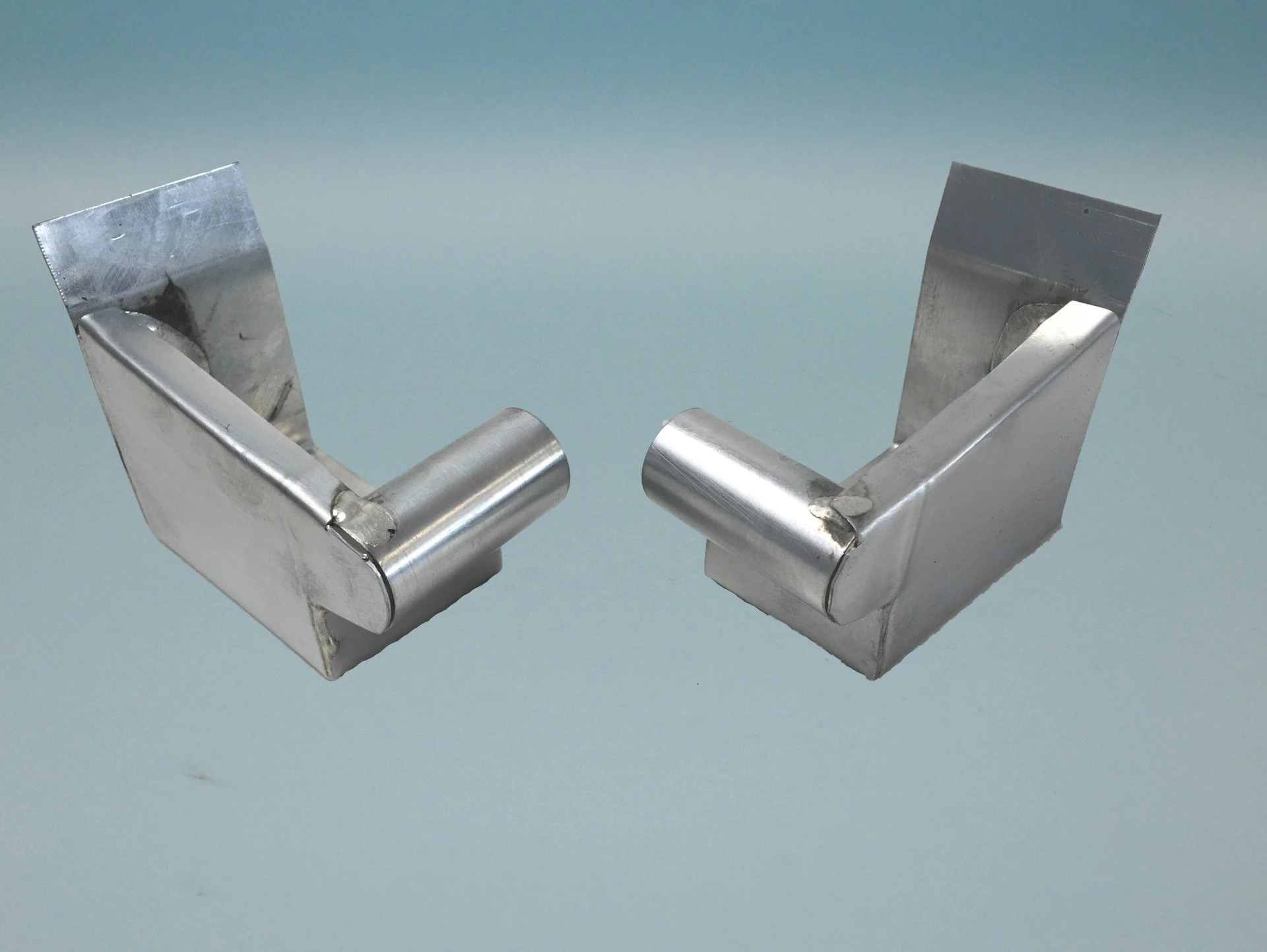 Rinnenboden Titanzink für Kleindachrinne